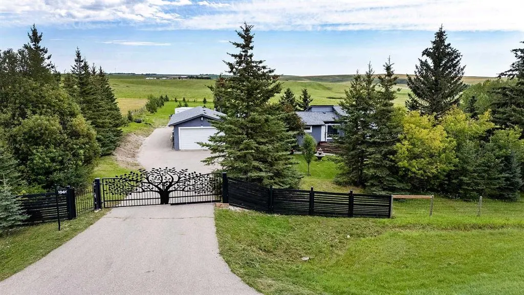 104 Hill Spring Meadows
