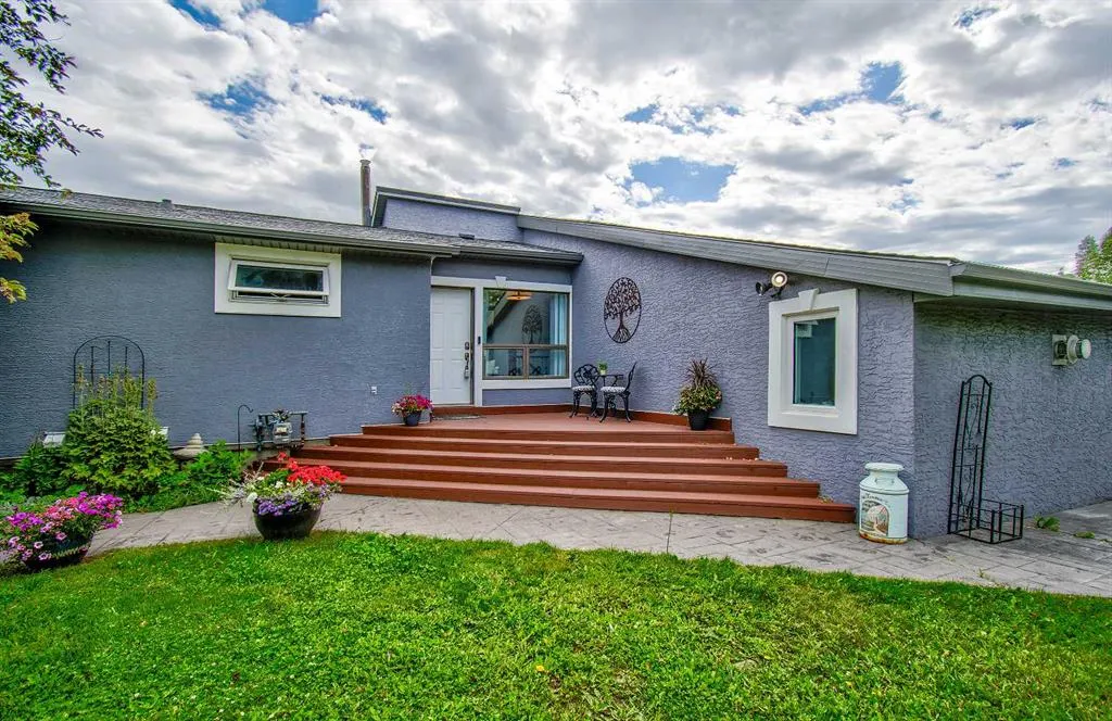 104 Hill Spring Meadows