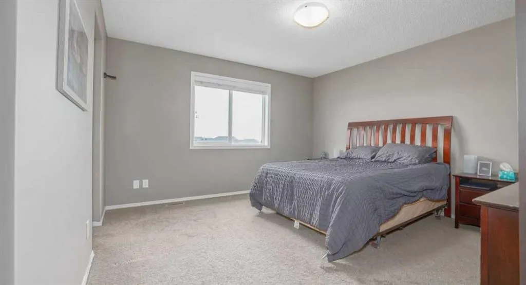 44 Nolancrest Green NW