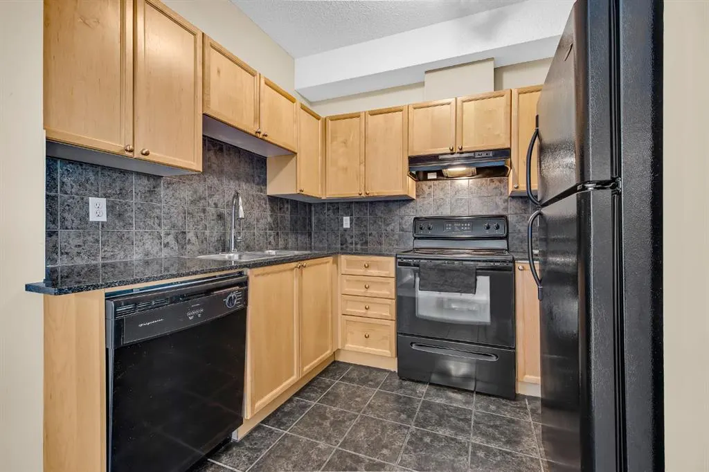 8 prestwick pond Terrace SE, #414