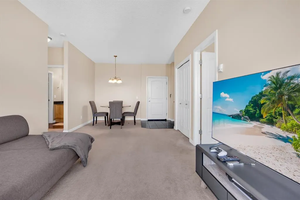8 prestwick pond Terrace SE, #414