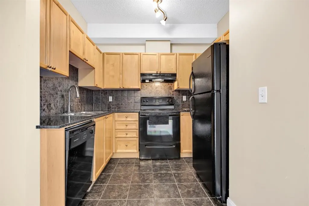 8 prestwick pond Terrace SE, #414