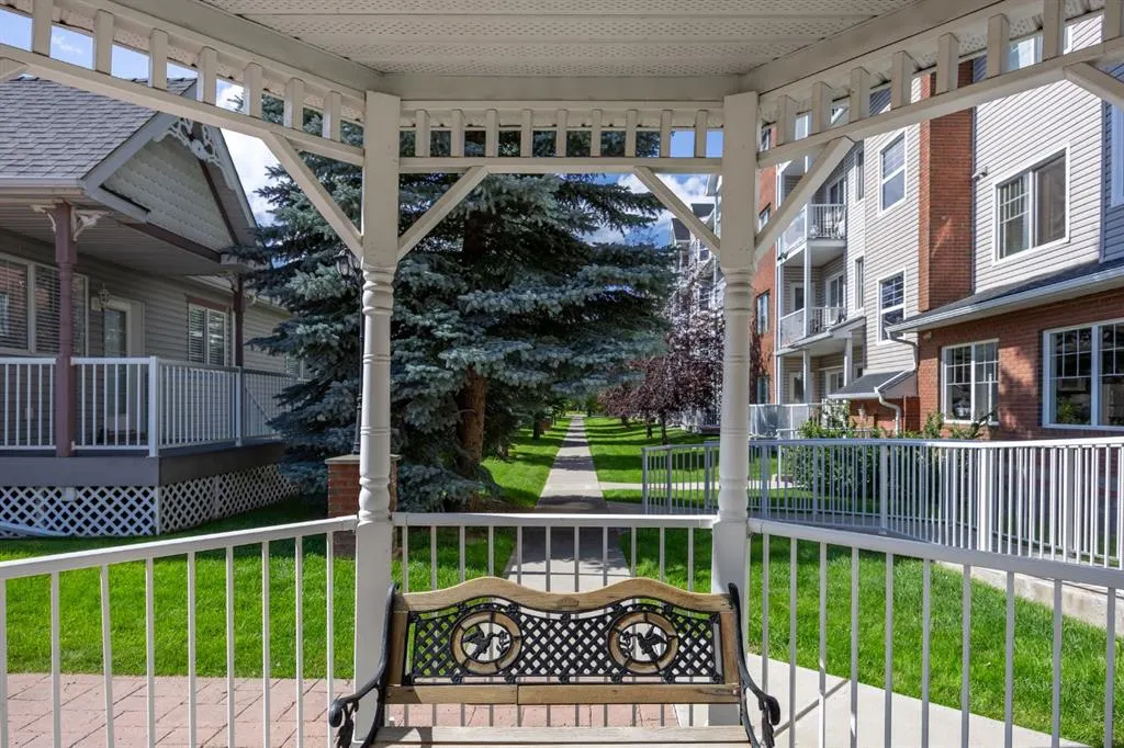 8 prestwick pond Terrace SE, #414