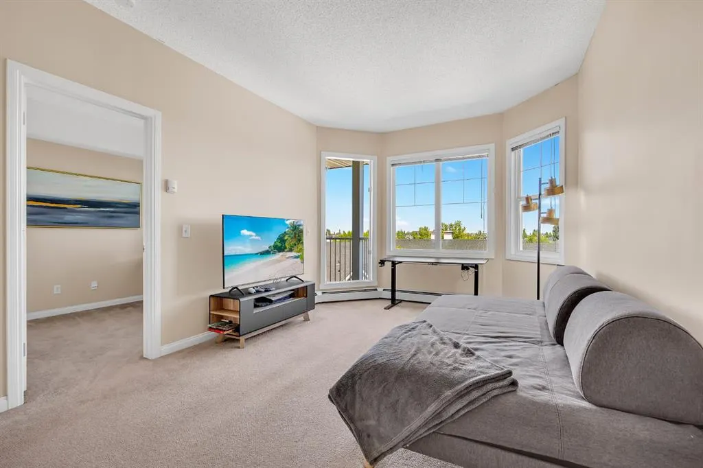 8 prestwick pond Terrace SE, #414