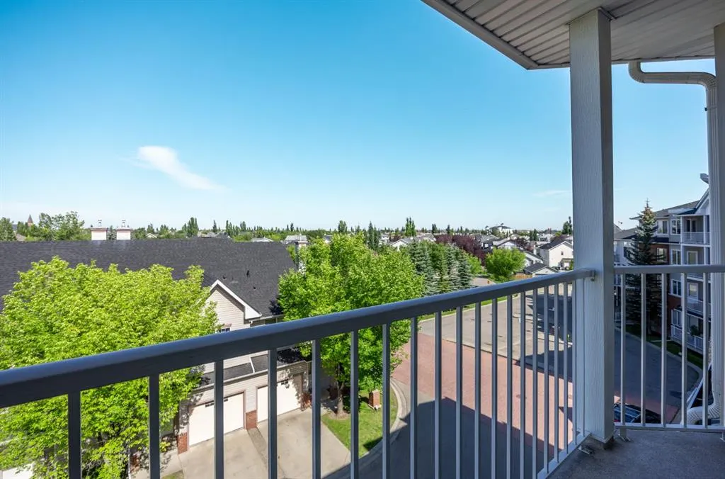 8 prestwick pond Terrace SE, #414