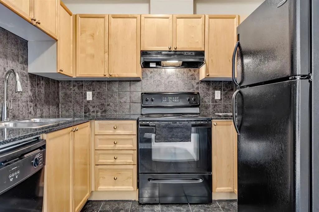 8 prestwick pond Terrace SE, #414