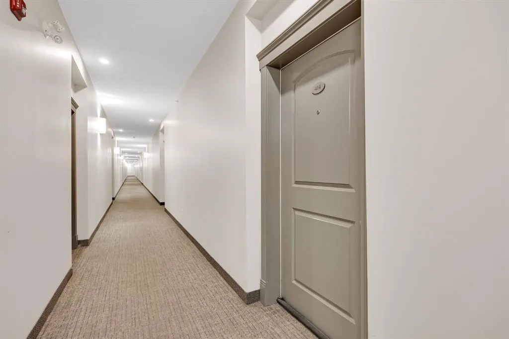 8 prestwick pond Terrace SE, #414