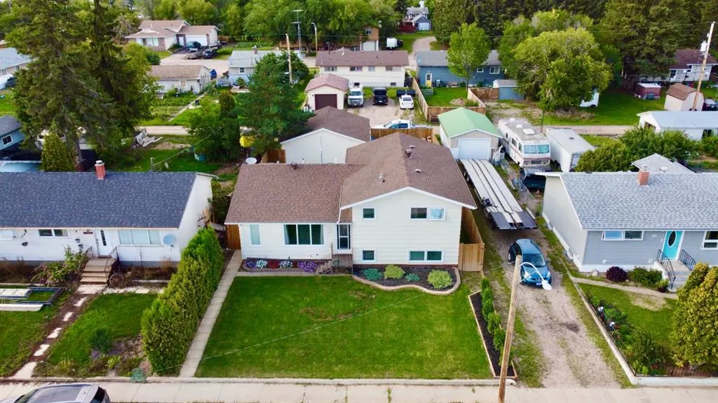 223 3rd Avenue E