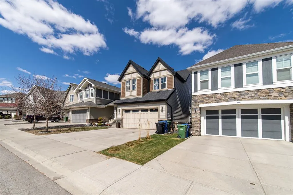 98 Mahogany Passage SE