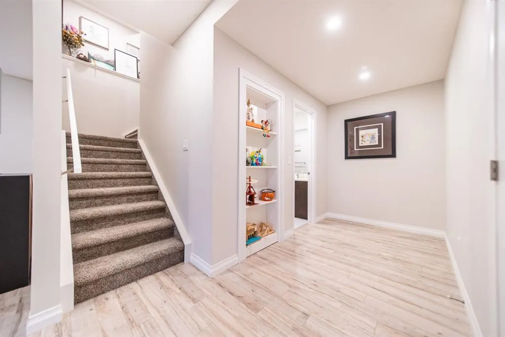 98 Mahogany Passage SE