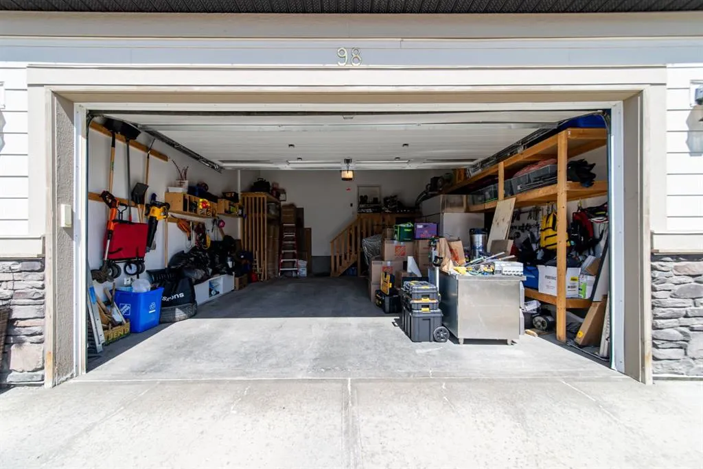 98 Mahogany Passage SE