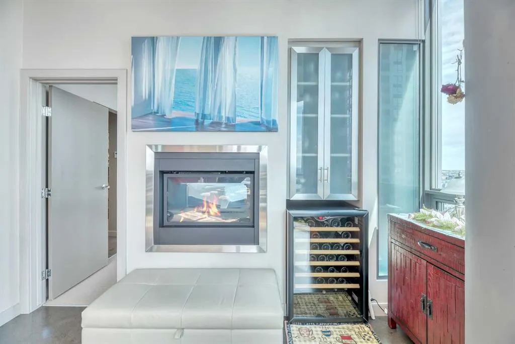 220 12 Avenue SE, #2405