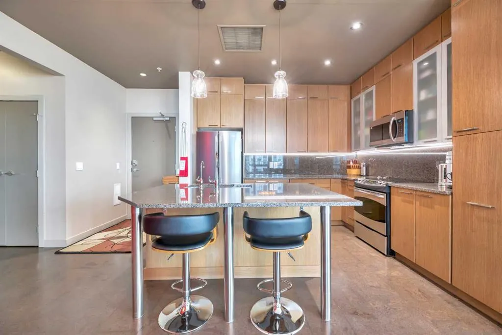 220 12 Avenue SE, #2405