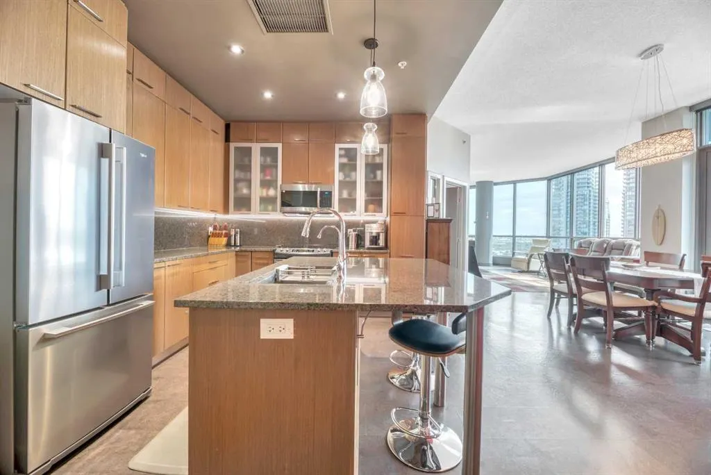 220 12 Avenue SE, #2405