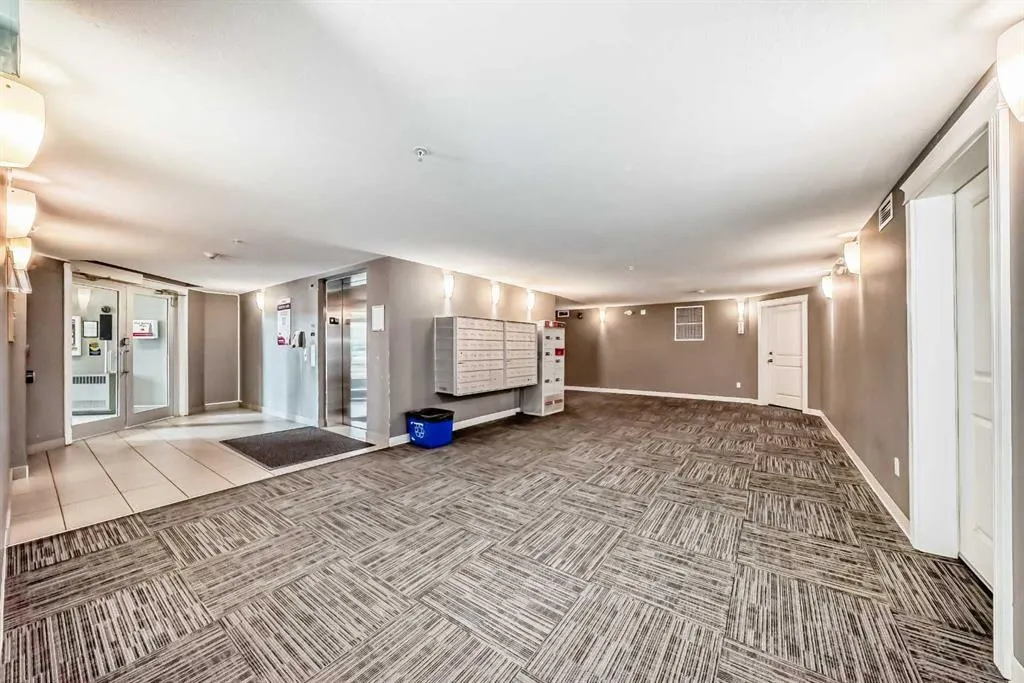 240 Skyview Ranch Road NE, #2101