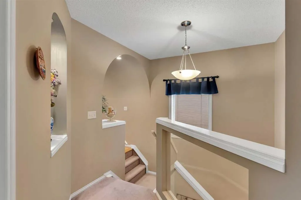 15 Saddletree Drive NE