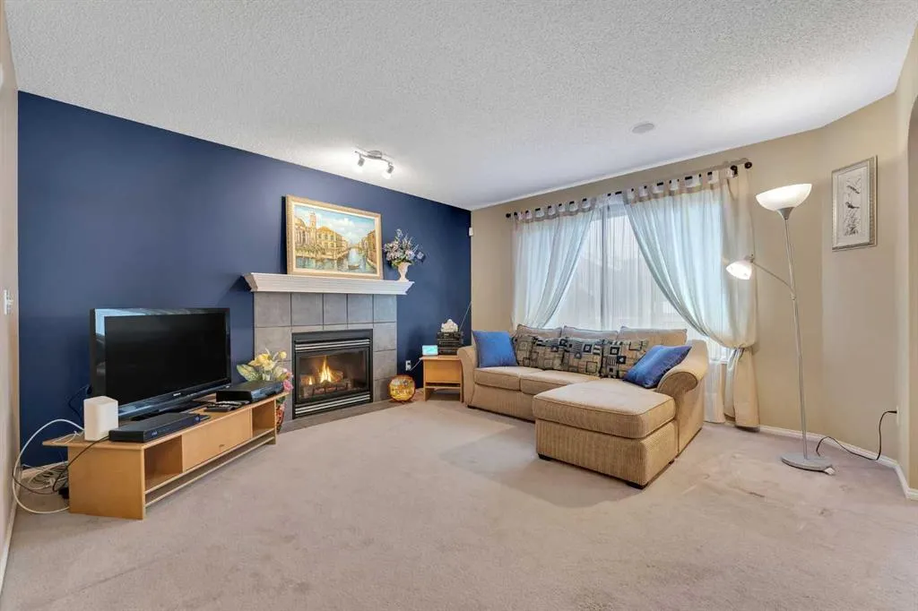 15 Saddletree Drive NE