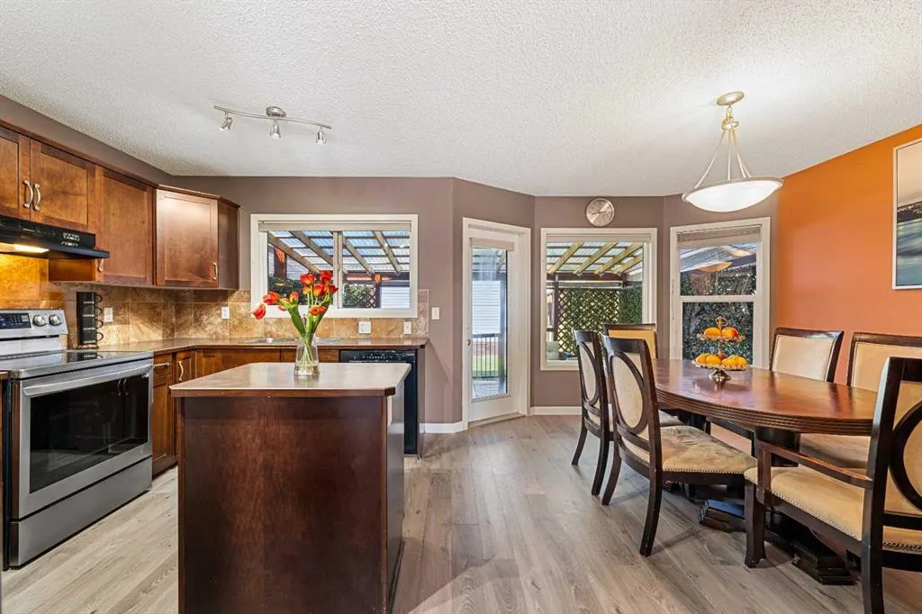 48 Silverado Range Close SW