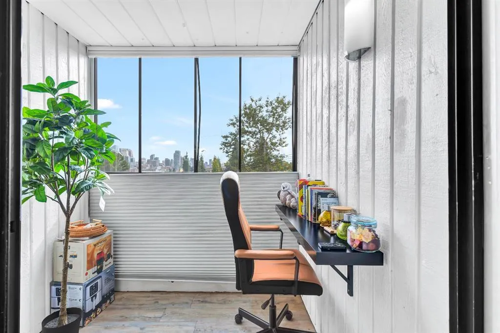2130 17 Street SW, #304