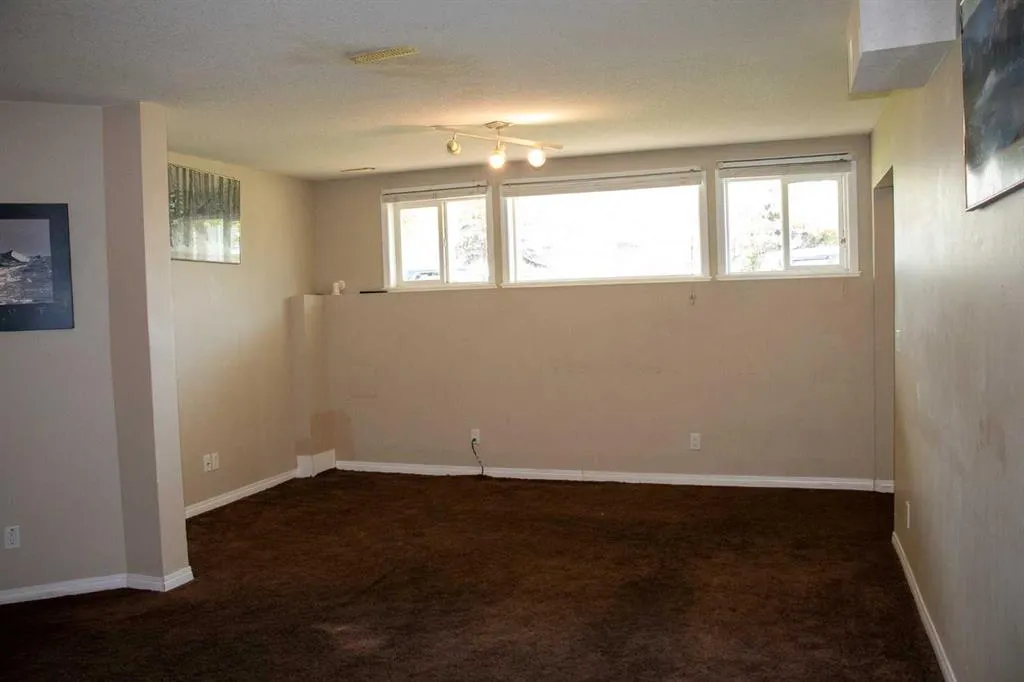 604 19 Street SE, #101