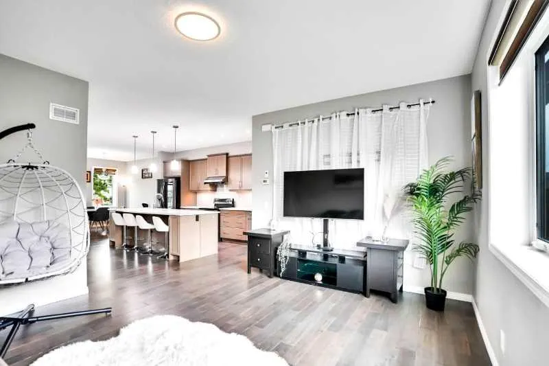 21 Cityscape Avenue NE