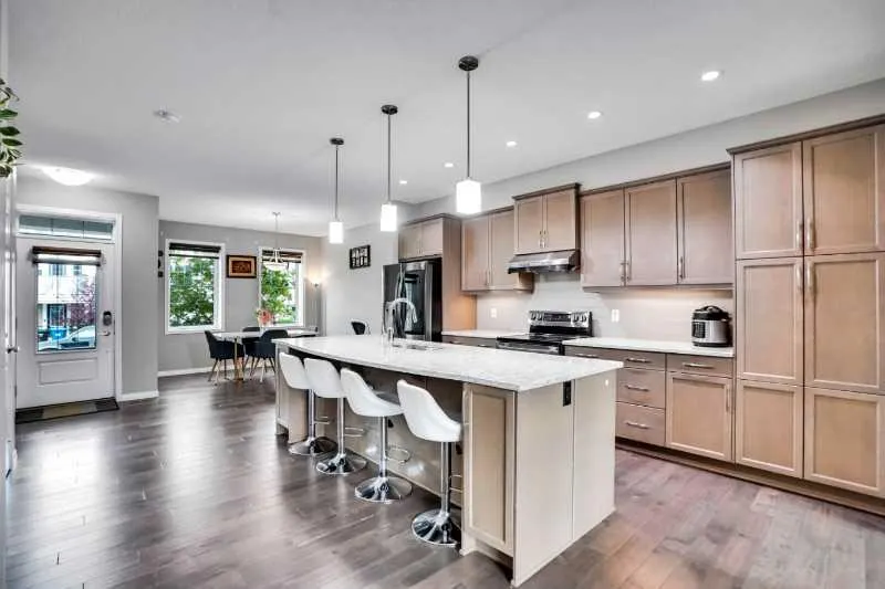 21 Cityscape Avenue NE