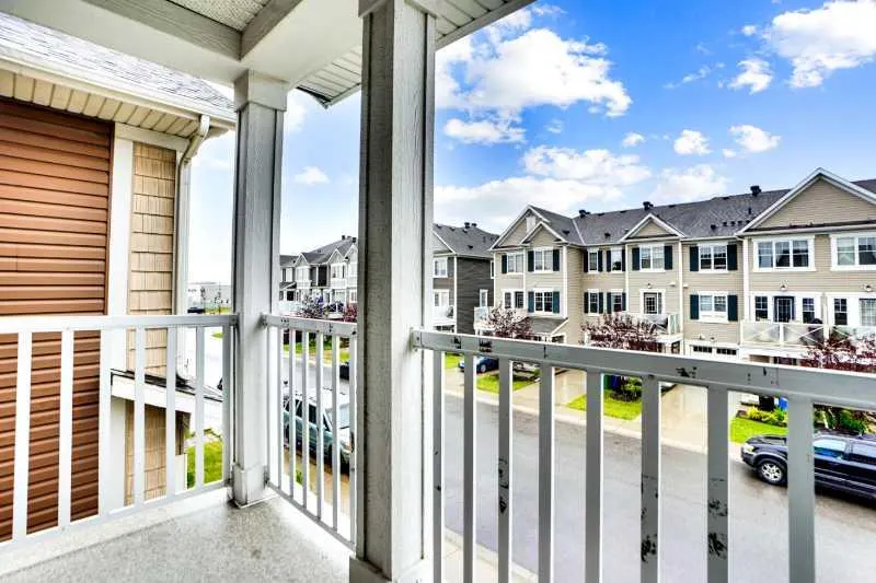 21 Cityscape Avenue NE
