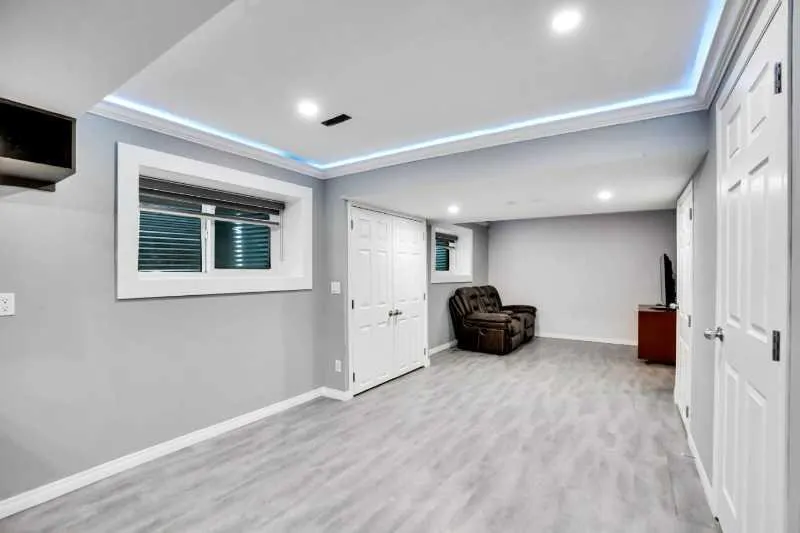 21 Cityscape Avenue NE