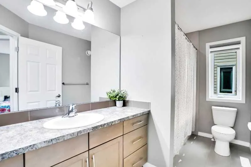 21 Cityscape Avenue NE