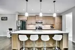 21 Cityscape Avenue NE