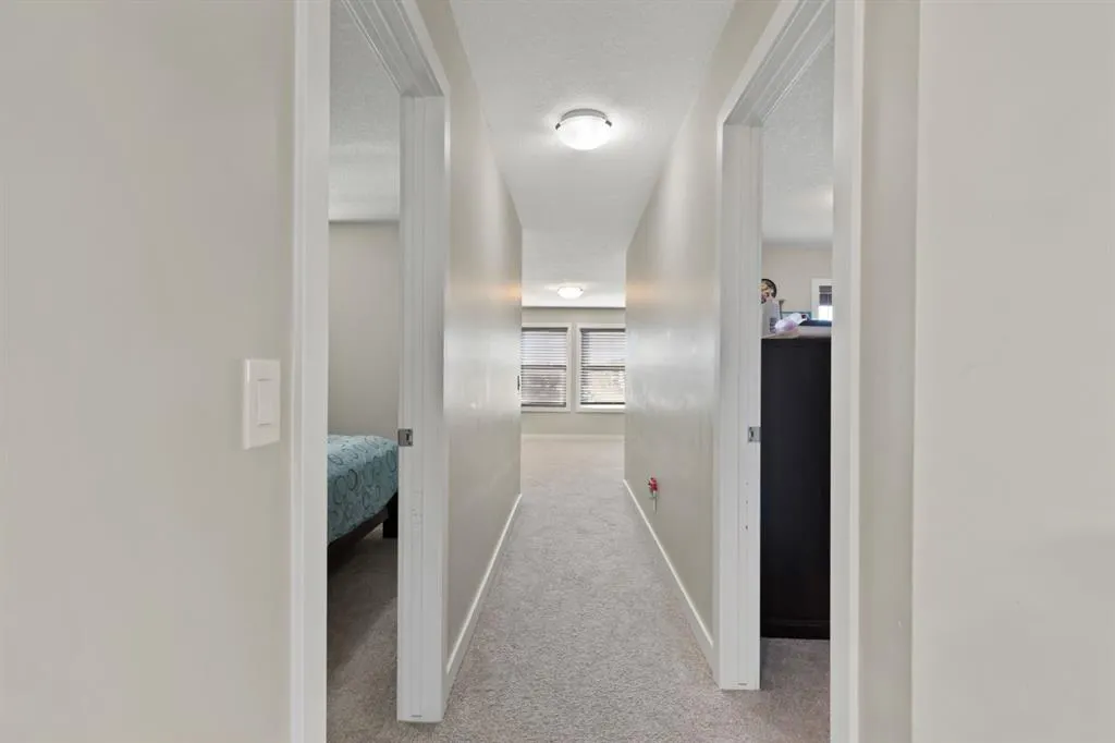 32 Cornerbrook Common NE