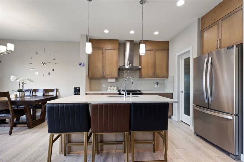 32 Cornerbrook Common NE