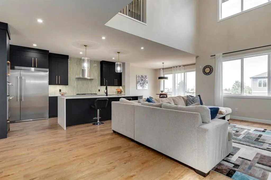 36 Aspen Woods Park SW