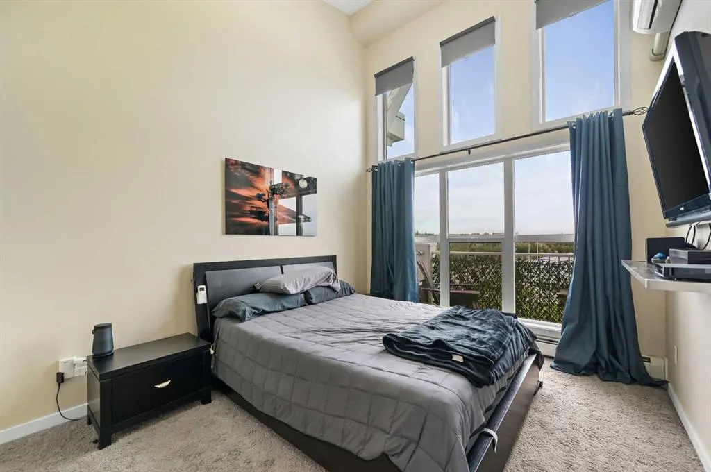 402 Marquis Lane SE, #410