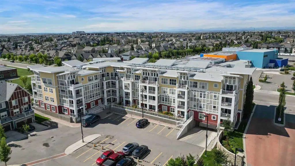 402 Marquis Lane SE, #410