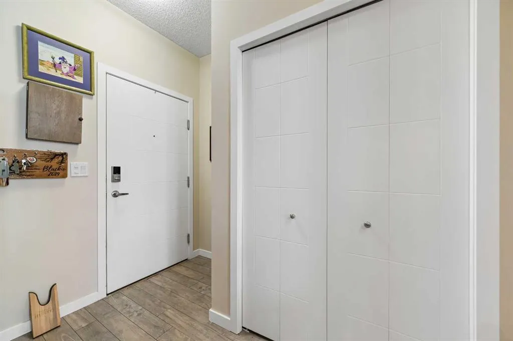 402 Marquis Lane SE, #410