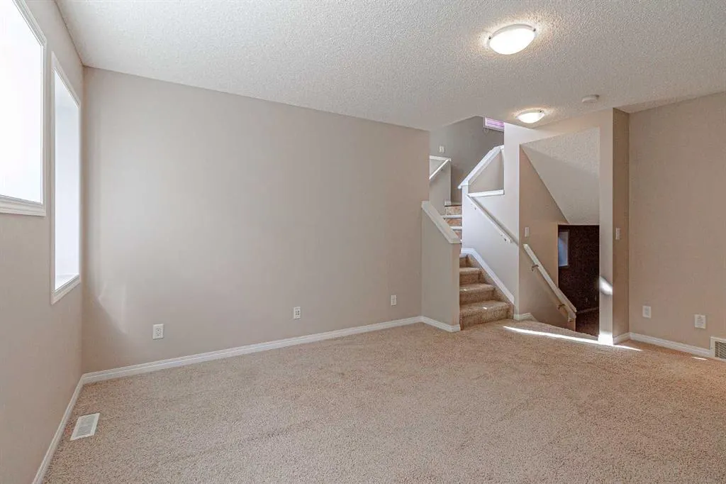 312 New Brighton Landing SE
