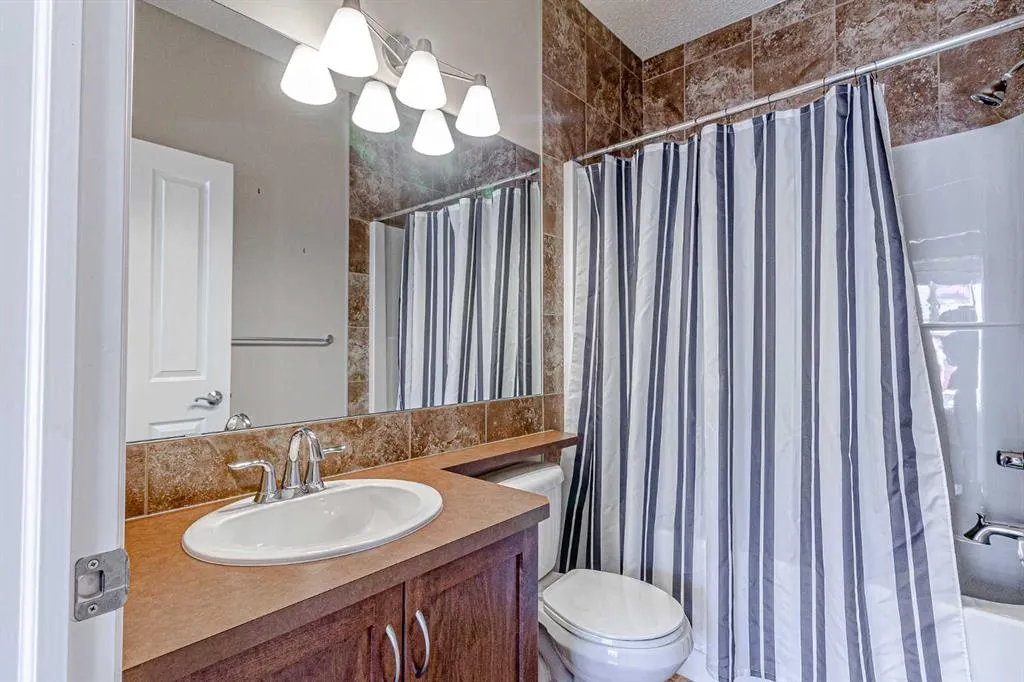 312 New Brighton Landing SE