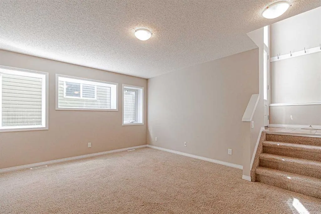 312 New Brighton Landing SE