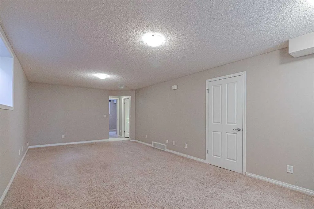312 New Brighton Landing SE