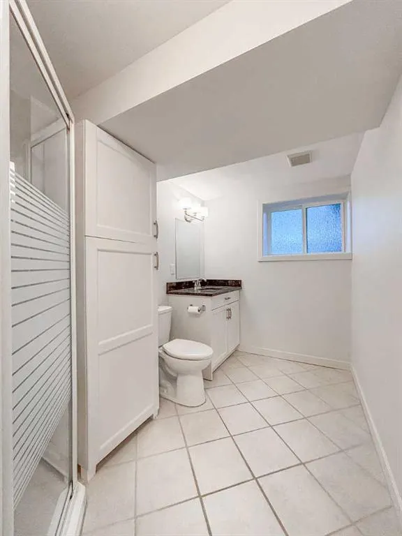 12 Oakbury Place SW