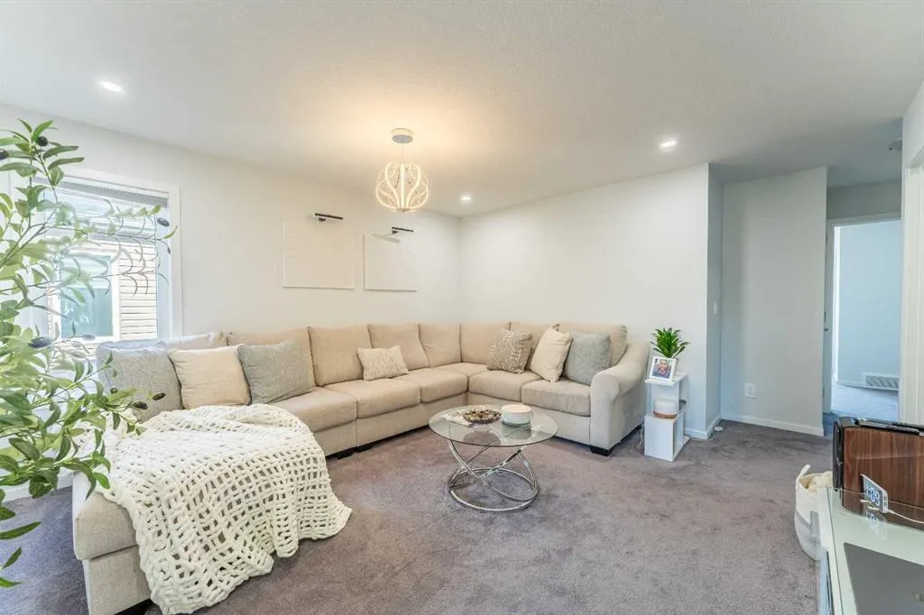 315 Windbury Road SW
