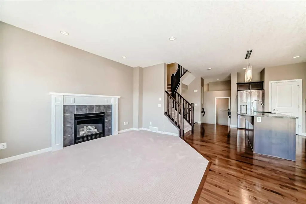 326 Kincora Glen Rise