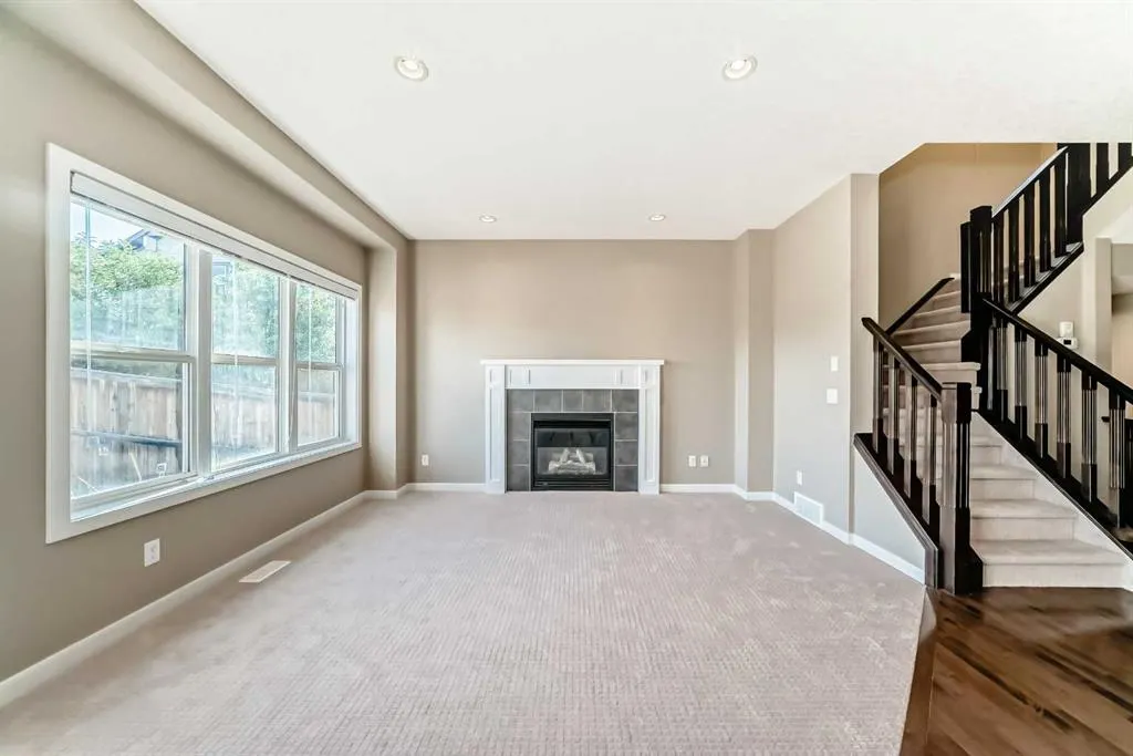 326 Kincora Glen Rise