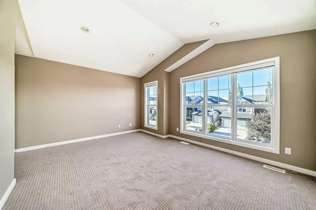 326 Kincora Glen Rise