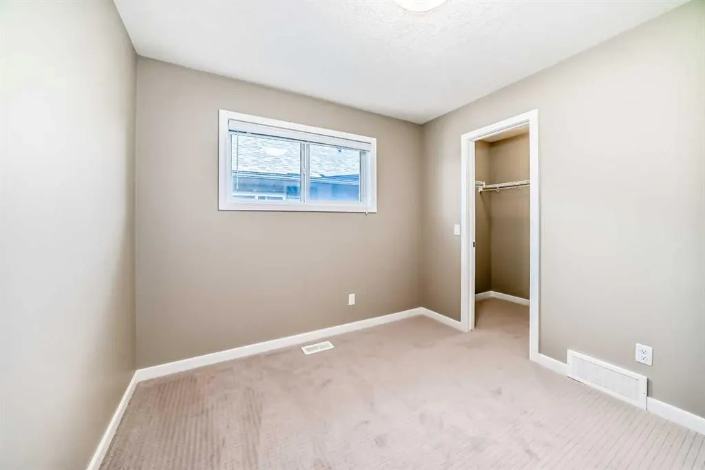 326 Kincora Glen Rise