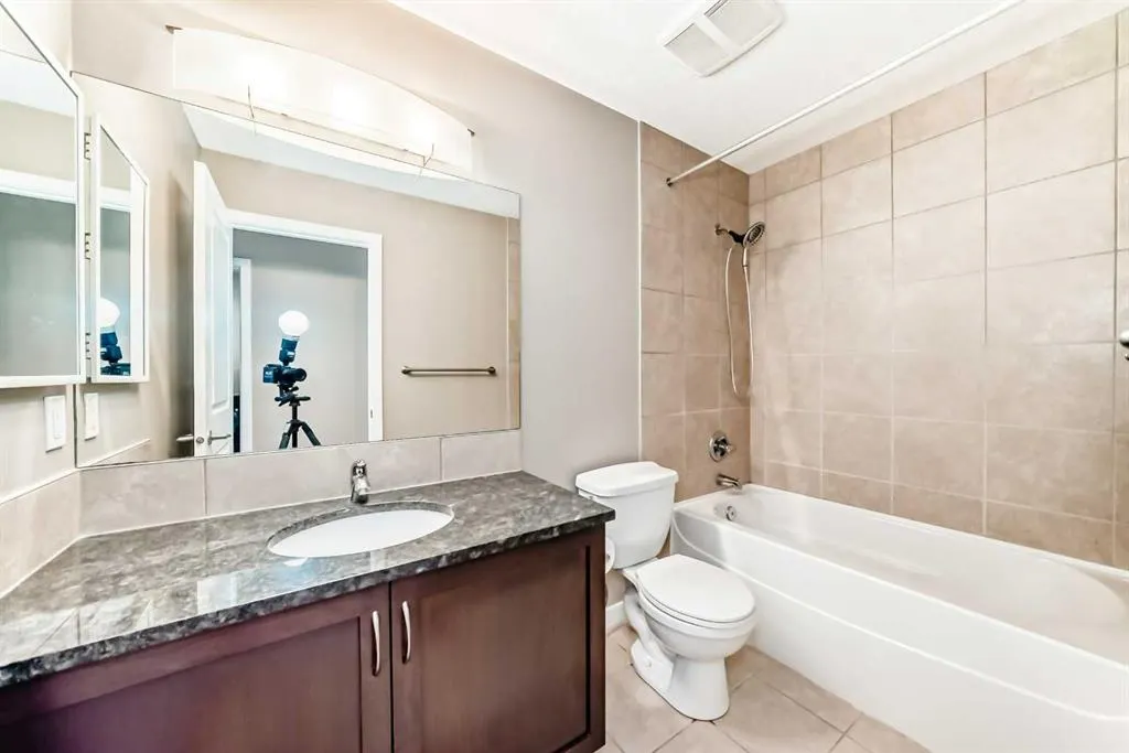326 Kincora Glen Rise