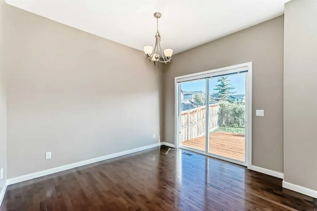 326 Kincora Glen Rise