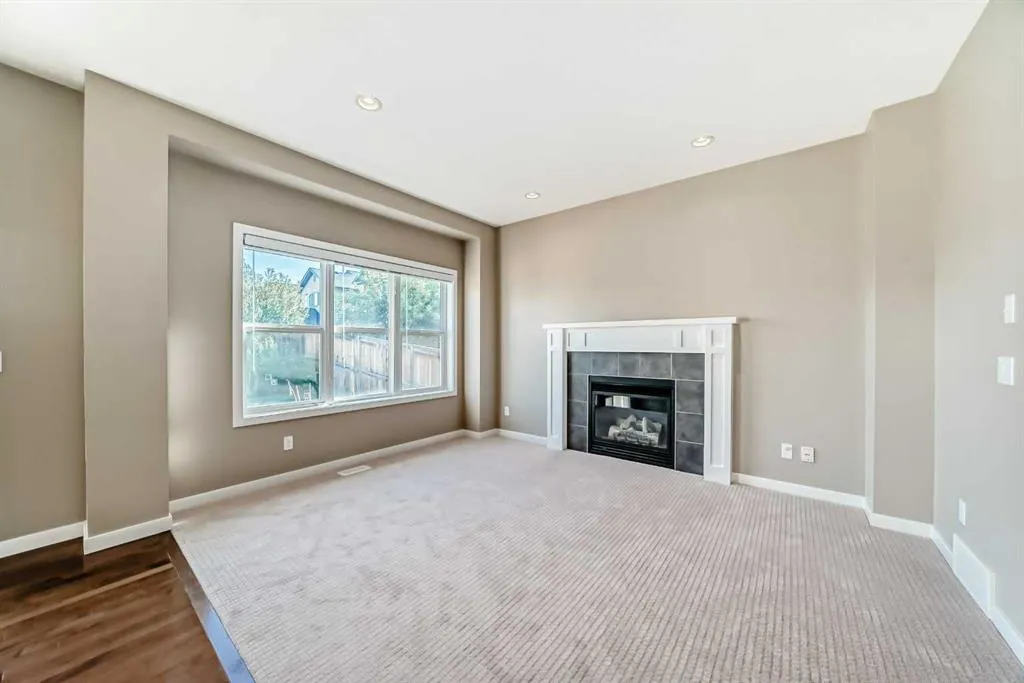 326 Kincora Glen Rise