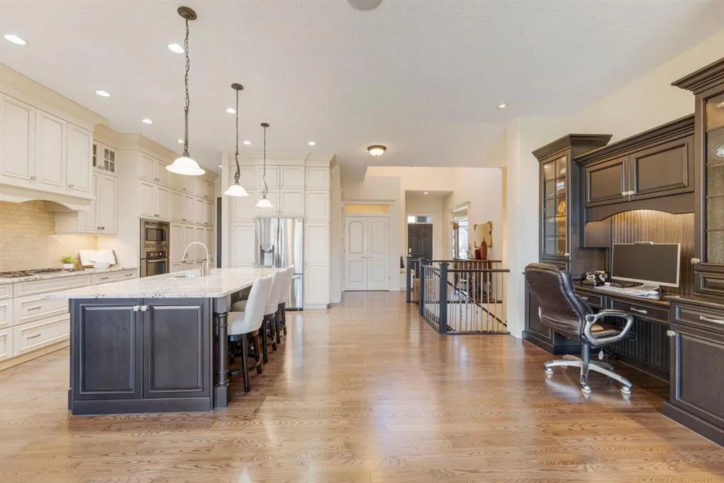 200 Auburn Sound View SE